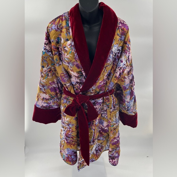 Anthropologie Intimates & Sleepwear By Anthropologie Quilted Robe Size Medium Large Poshmark